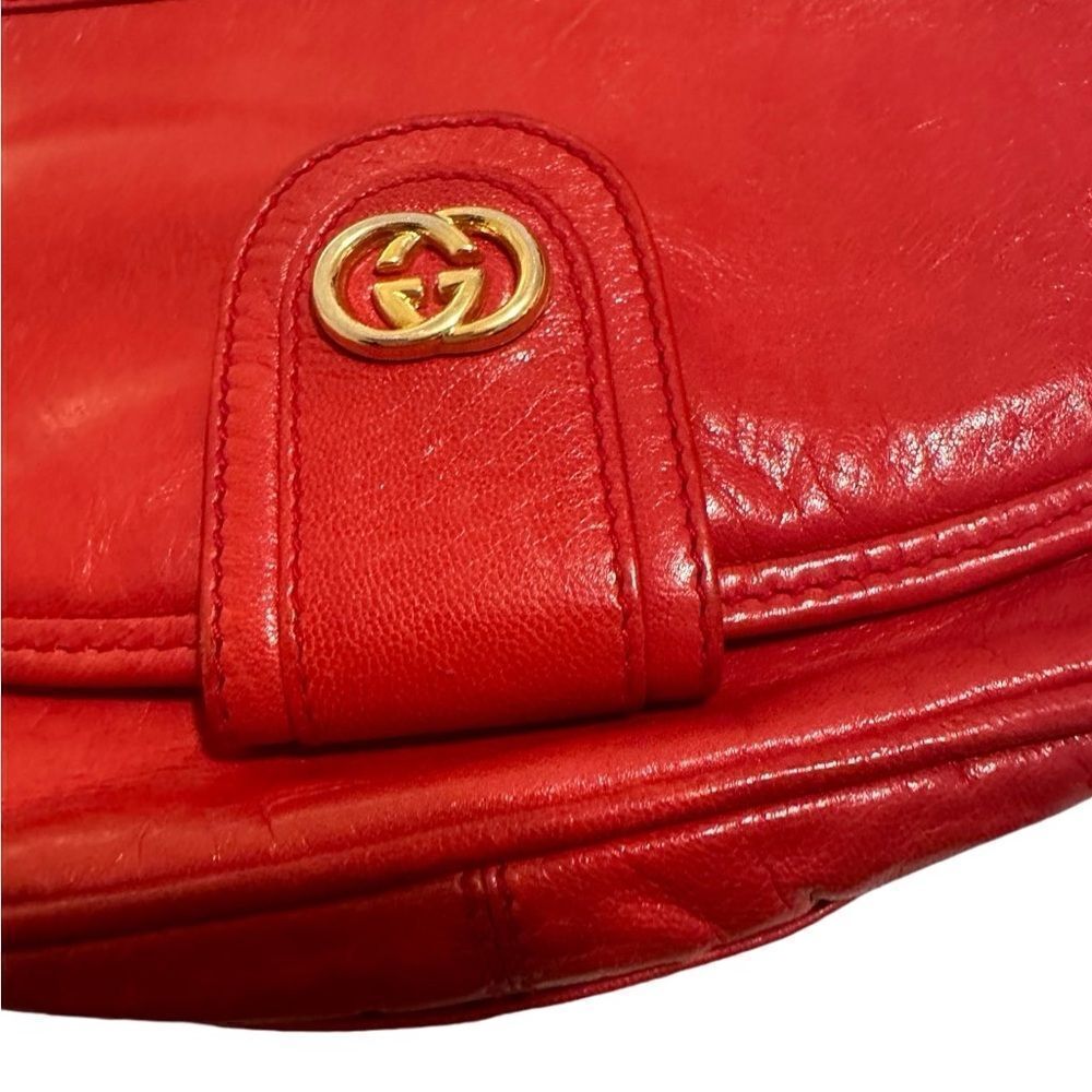 Gucci red leather gold hardware logo crossbody bag - Picture 4 of 14